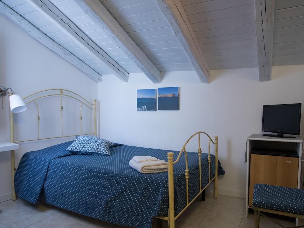 Hotel Posta Syracuse Bagian luar foto