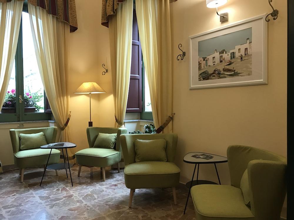 Hotel Posta Syracuse Bagian luar foto