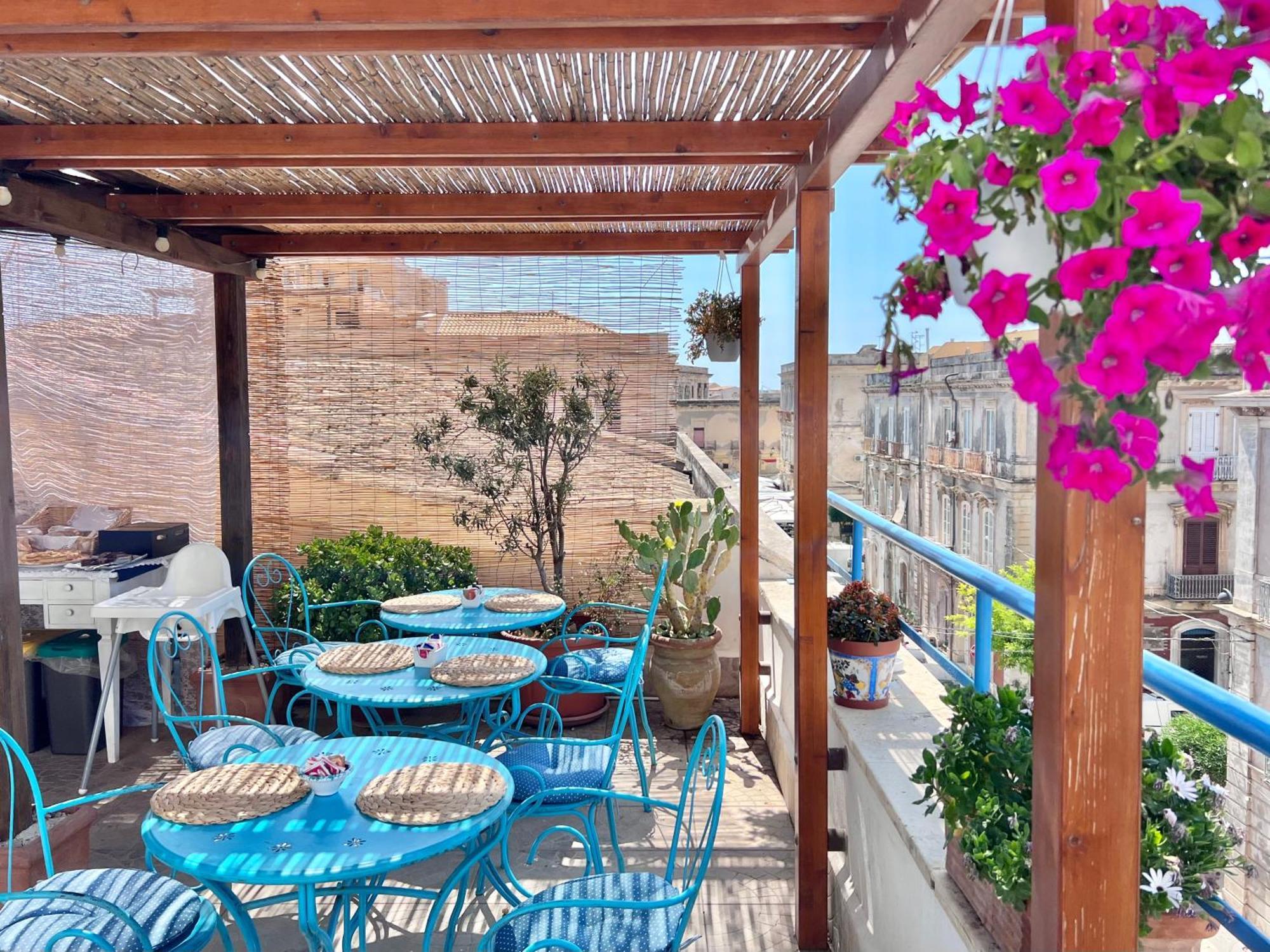 Hotel Posta Syracuse Bagian luar foto