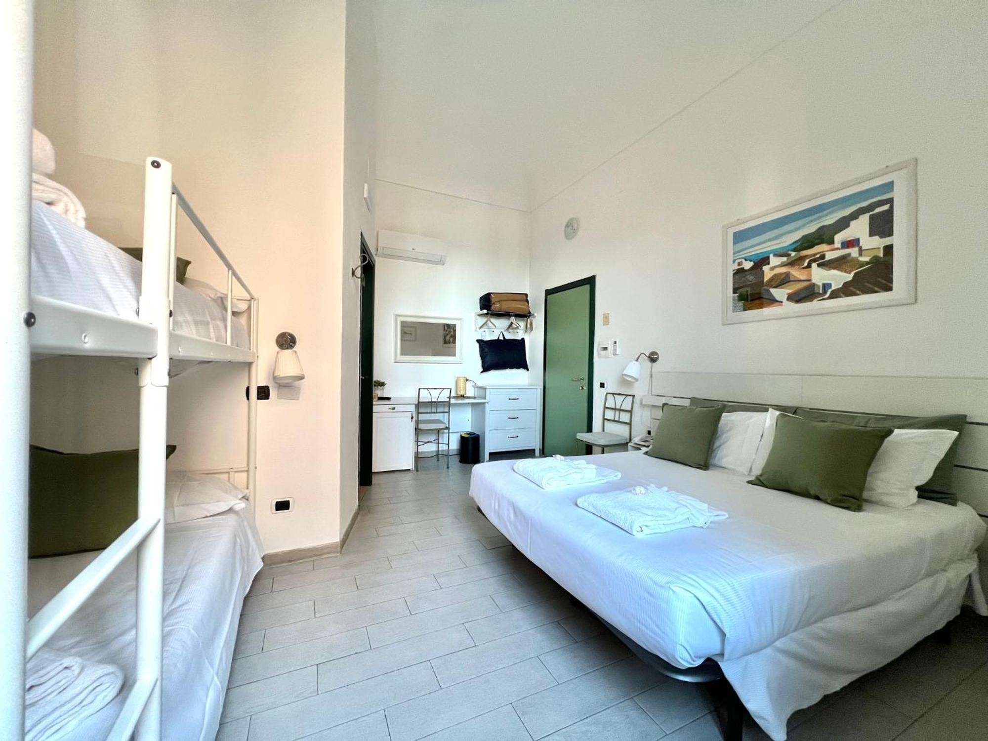 Hotel Posta Syracuse Bagian luar foto