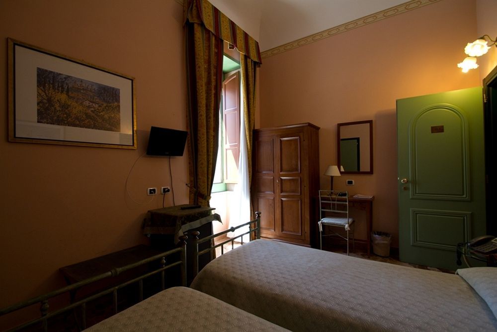 Hotel Posta Syracuse Bagian luar foto